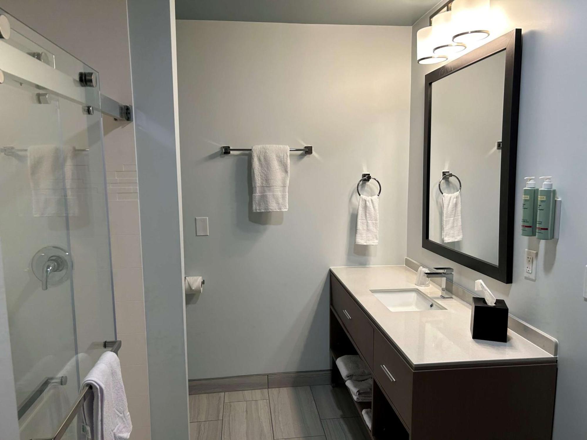 Best Western Манчестър Екстериор снимка